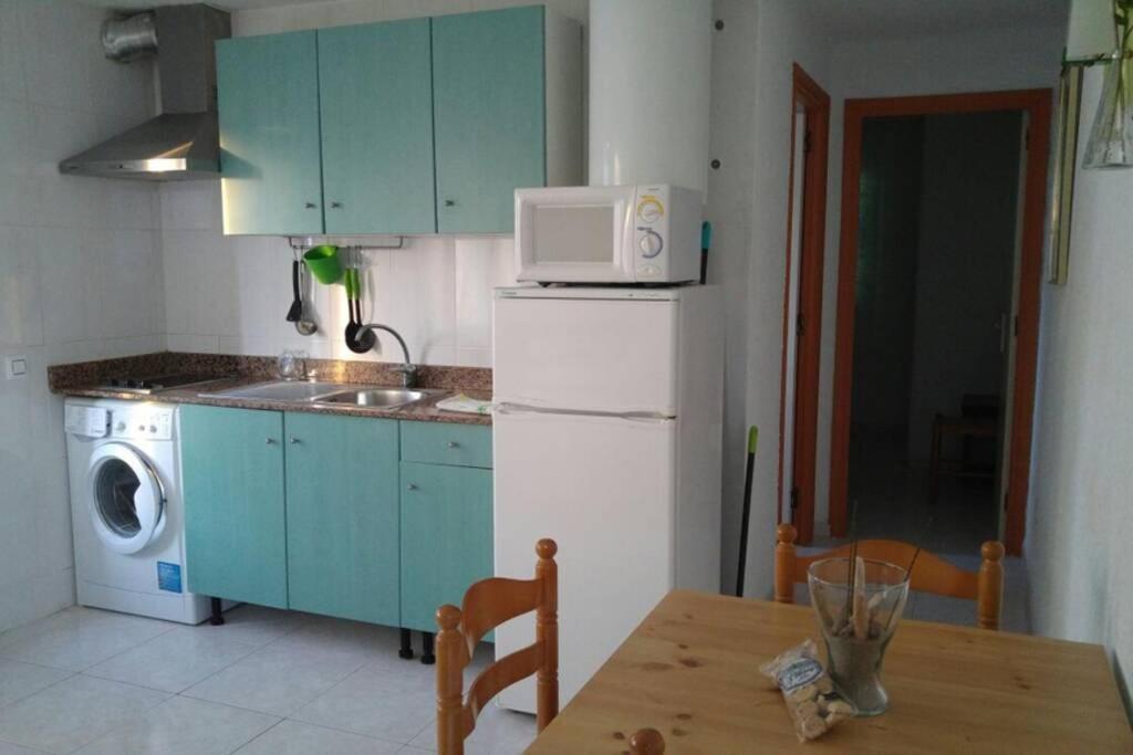 Tranquilo Apartamento Con Preciosa Cala En La Puerta Ciutadella (Menorca) Exterior foto