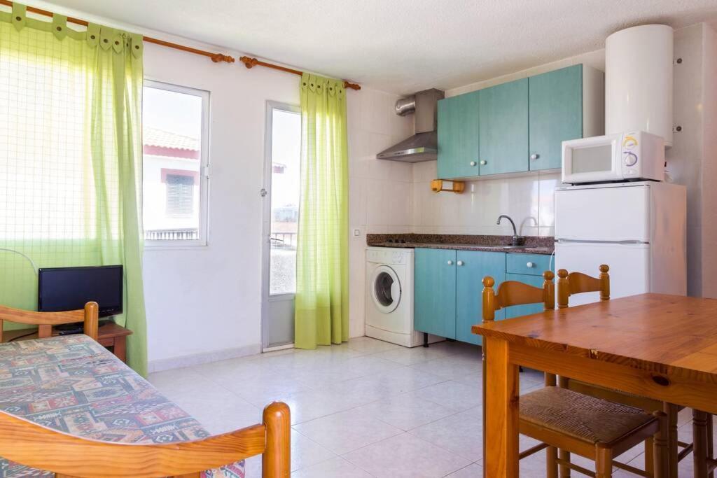 Tranquilo Apartamento Con Preciosa Cala En La Puerta Ciutadella (Menorca) Exterior foto
